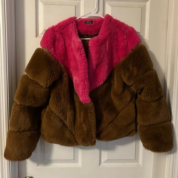 Nasty Gal Jackets & Blazers - Nasty Gal Faux Fur Coat Brown Fuchsia Color Block US Size 8